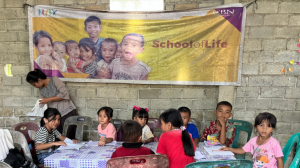 Anak-anak di Sanggar Belajar School of Life Hiligeo Mazingo